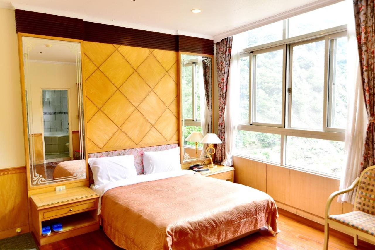 Jenq Yang Hotspring Hotel Renai Extérieur photo