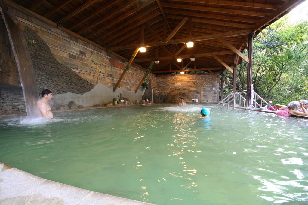 Jenq Yang Hotspring Hotel Renai Extérieur photo