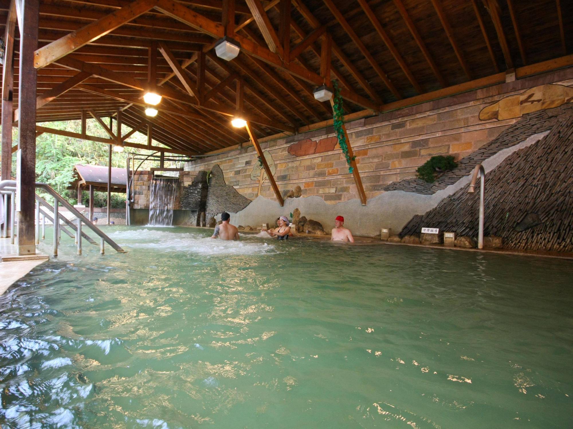 Jenq Yang Hotspring Hotel Renai Extérieur photo